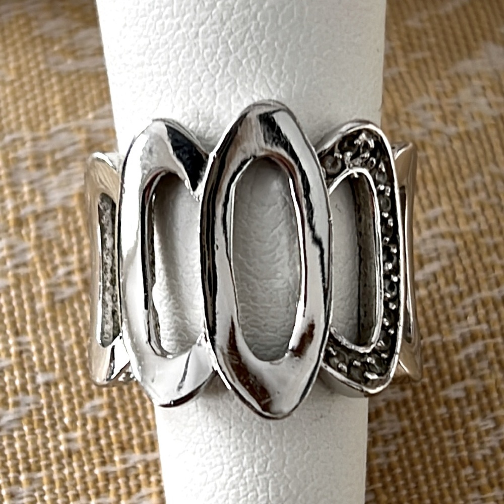Coach ring. Size 5